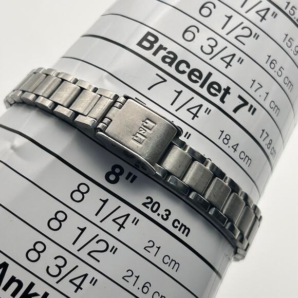 Q&Q Silver Tone WR Stainless Steel 22mm Women’s Watch Working - Picture 8 of 8